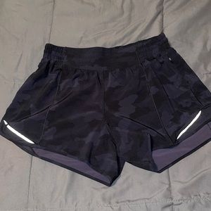 Womens lululemon short 10